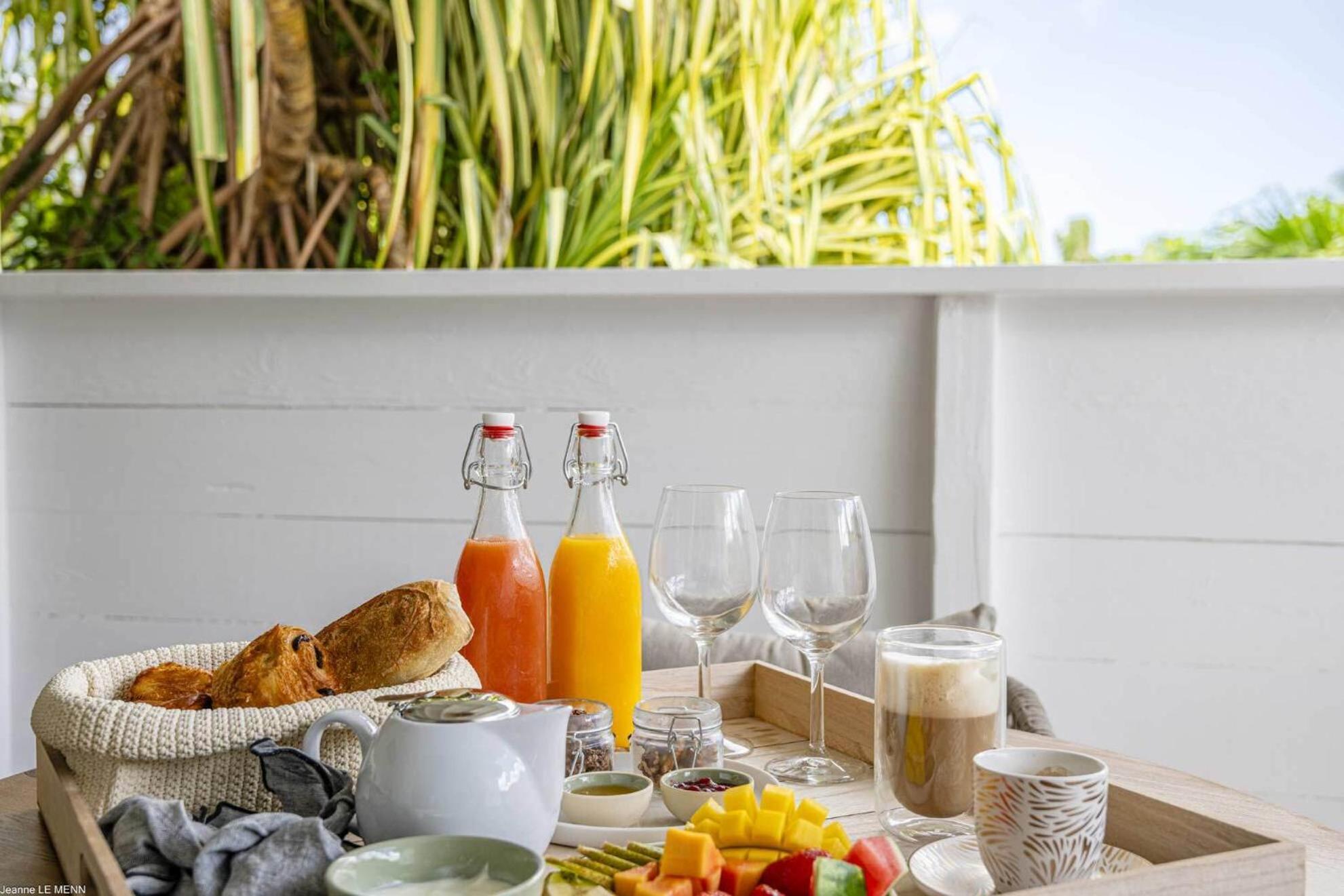 Pomme Cannelle Luxury Suites & Spa Orient Bay Luaran gambar